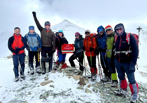 گزارش صعود قله قزقون چال/توچال – آخرین برنامه رسمی ۱۴۰۱/۱۲/۲۶ – هر هفته یک برنامه «شماره ۱۰۲۷»